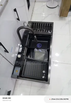 Special England Kitchen Sink With Tap And Complete Accessories