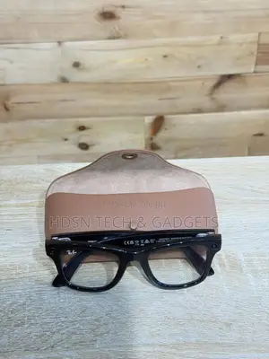 Rayban Meta Wayfarer Glasses (Gen 1) | Clear Lens