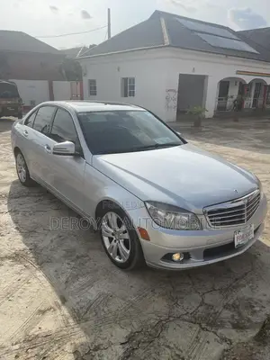 Foreign Used 2011 Mercedes Benz C300 4matic