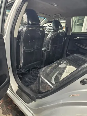 Toyota Corolla 2012 Silver