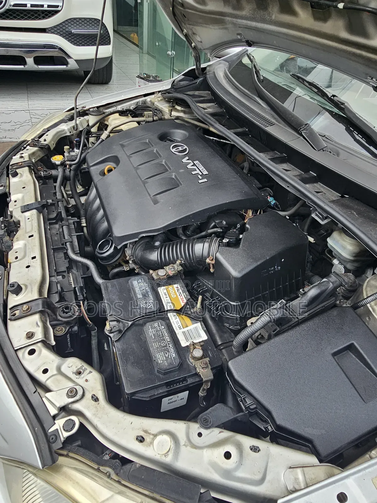 Toyota Corolla 2012 Silver