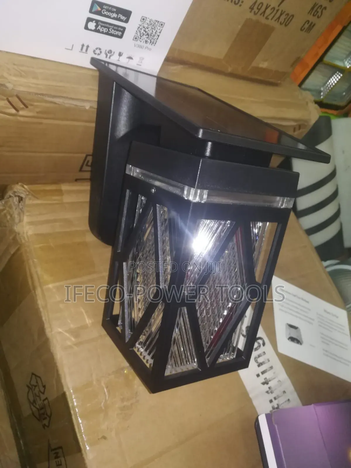 Solar-Powered Interaction Wall Lamp