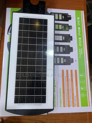 6 Eyes Solar Light