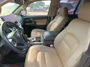 Toyota Land Cruiser 79 Series 2023 Black