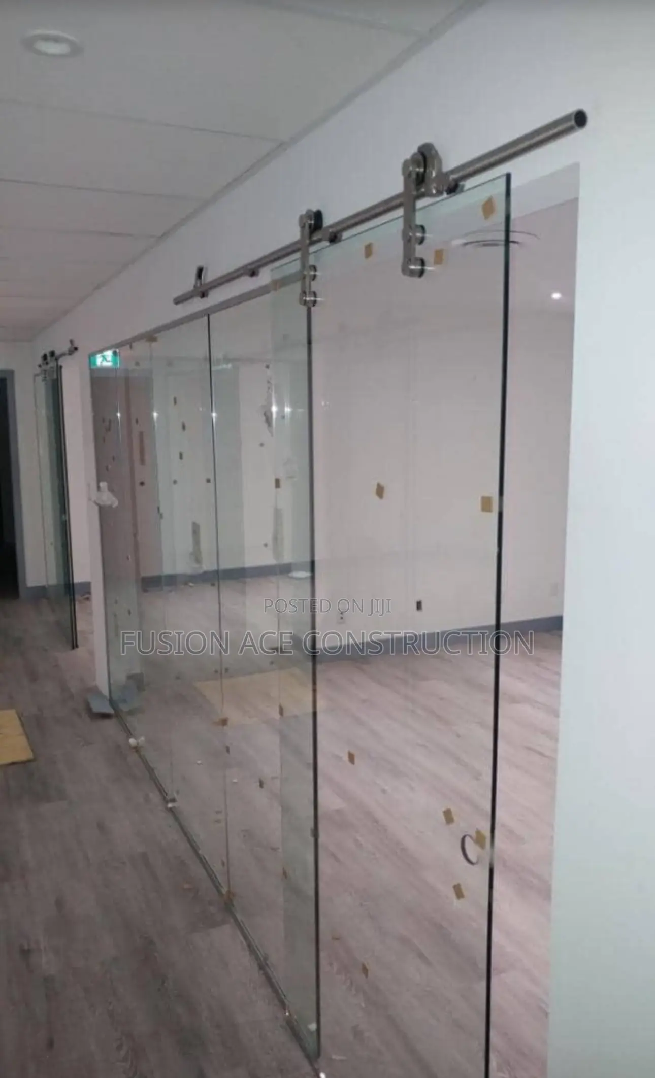 Sliding Frameless Glass Door Partition