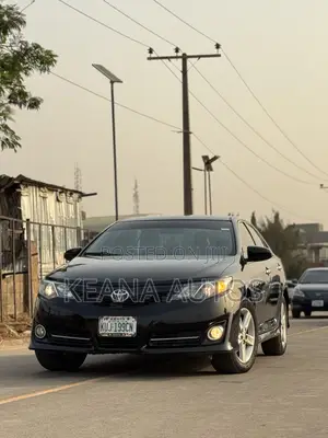 Toyota Camry 2013 Black