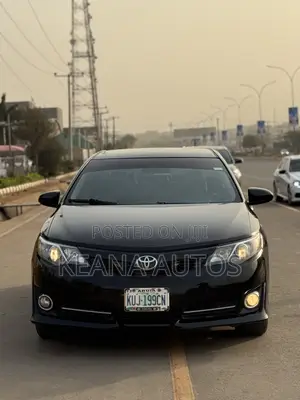 Toyota Camry 2013 Black