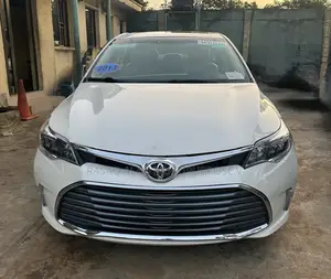 Toyota Avalon Limited 4dr Sedan (3.5L 6cyl 6A) 2014 White