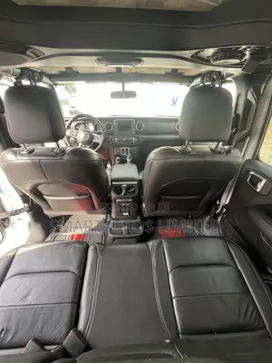 Jeep Wrangler Sahara 4 Door 4x4 2025 White
