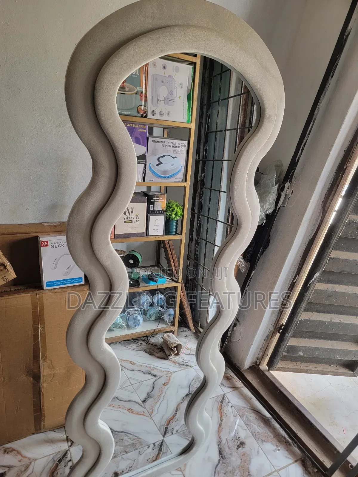 Luxury Wavy Full Length Mirror