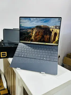 Laptop Dell XPS 13 9350 16GB Intel Core Ultra 7 SSD 512GB