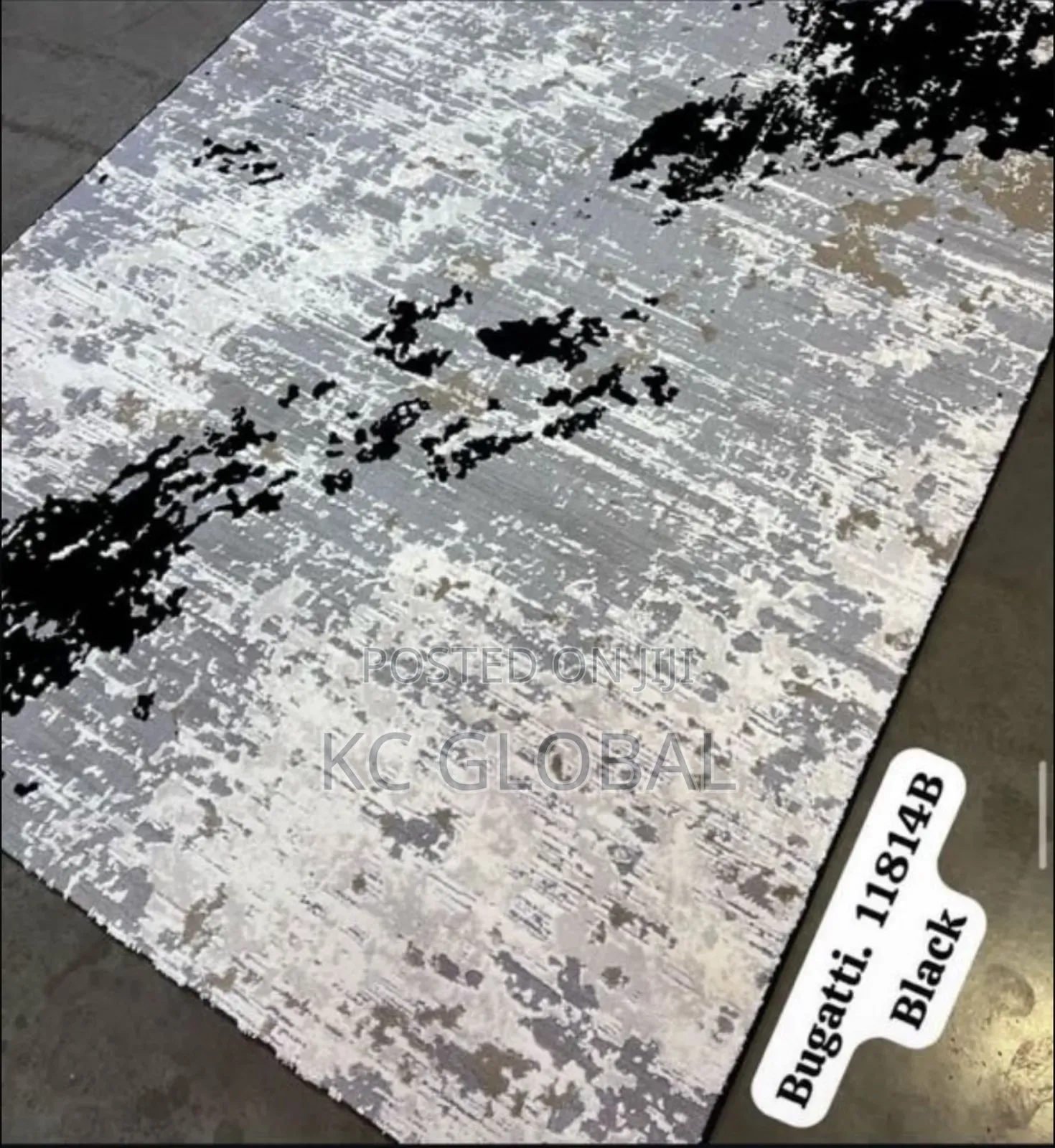 Center Rug Available 4/6 5/7