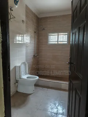 3bdrm Townhouse / Terrace in Olokonla for rent