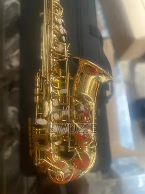 Yamaha Gold Saxophone