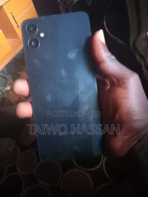 Samsung Galaxy A05 64 GB Black