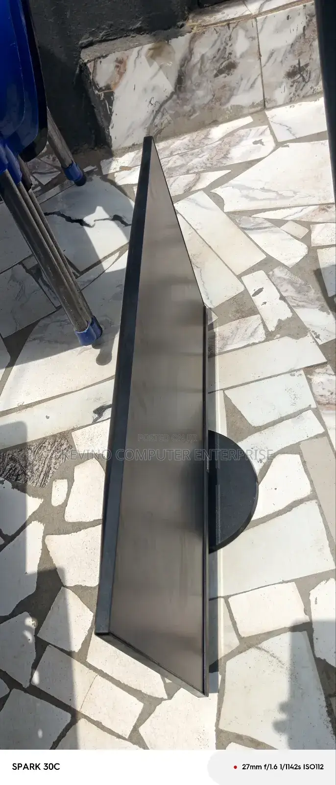 27 Inches Frameless