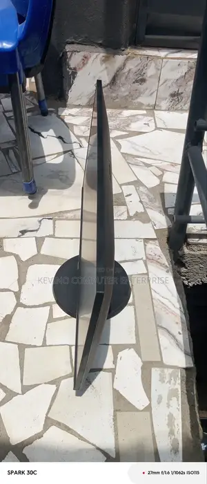 27 Inches Frameless