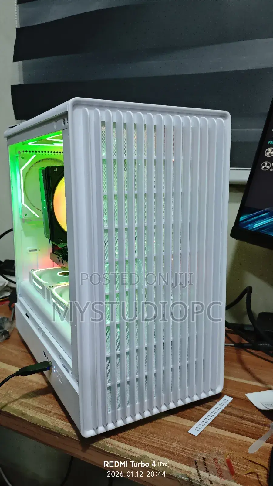 New Desktop Computer 32GB AMD Ryzen 7 SSD 1T
