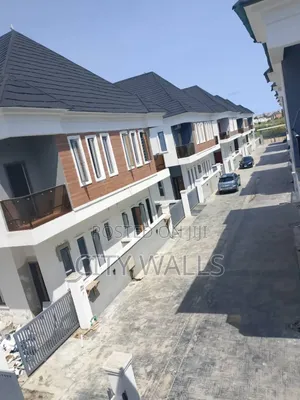 4bdrm Duplex in Harris Drive, VGC / Ajah for sale