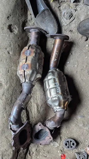 Manifold Catalyst Lexus Is250 2022-25