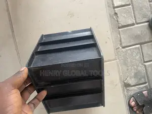150mm X 150mm Plastic Cube Mode