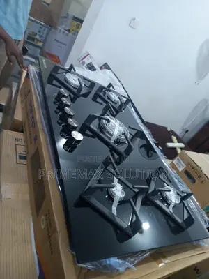 Affordable Luxury: Polystar 5 Burner Inbuilt Gas Cooktop