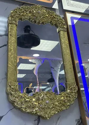 Royal Plastic Mirror