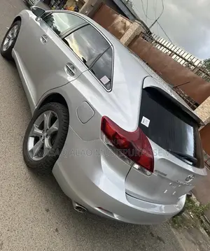 Toyota Venza 2013 Silver