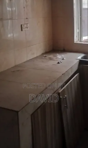 2bdrm Block of Flats in Sheye, Ajayi Road for rent