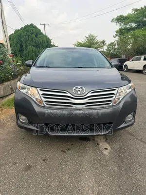 Toyota Venza V6 AWD 2011 Gray