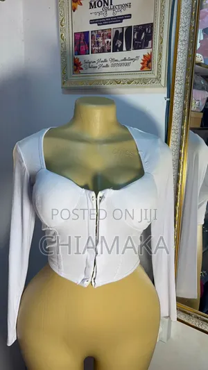 Beautiful Fitted Crop Top