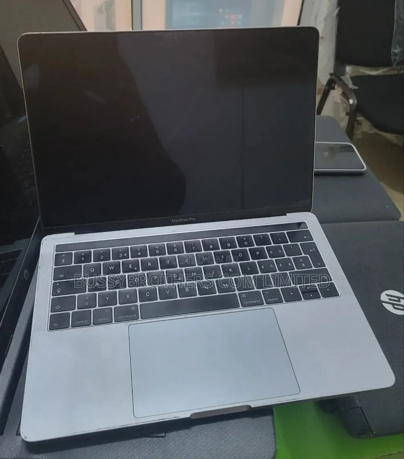 Laptop Apple MacBook Pro 2017 8GB Intel Core i5 SSD 256GB