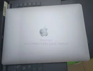 Laptop Apple MacBook Pro 2017 8GB Intel Core i5 SSD 256GB