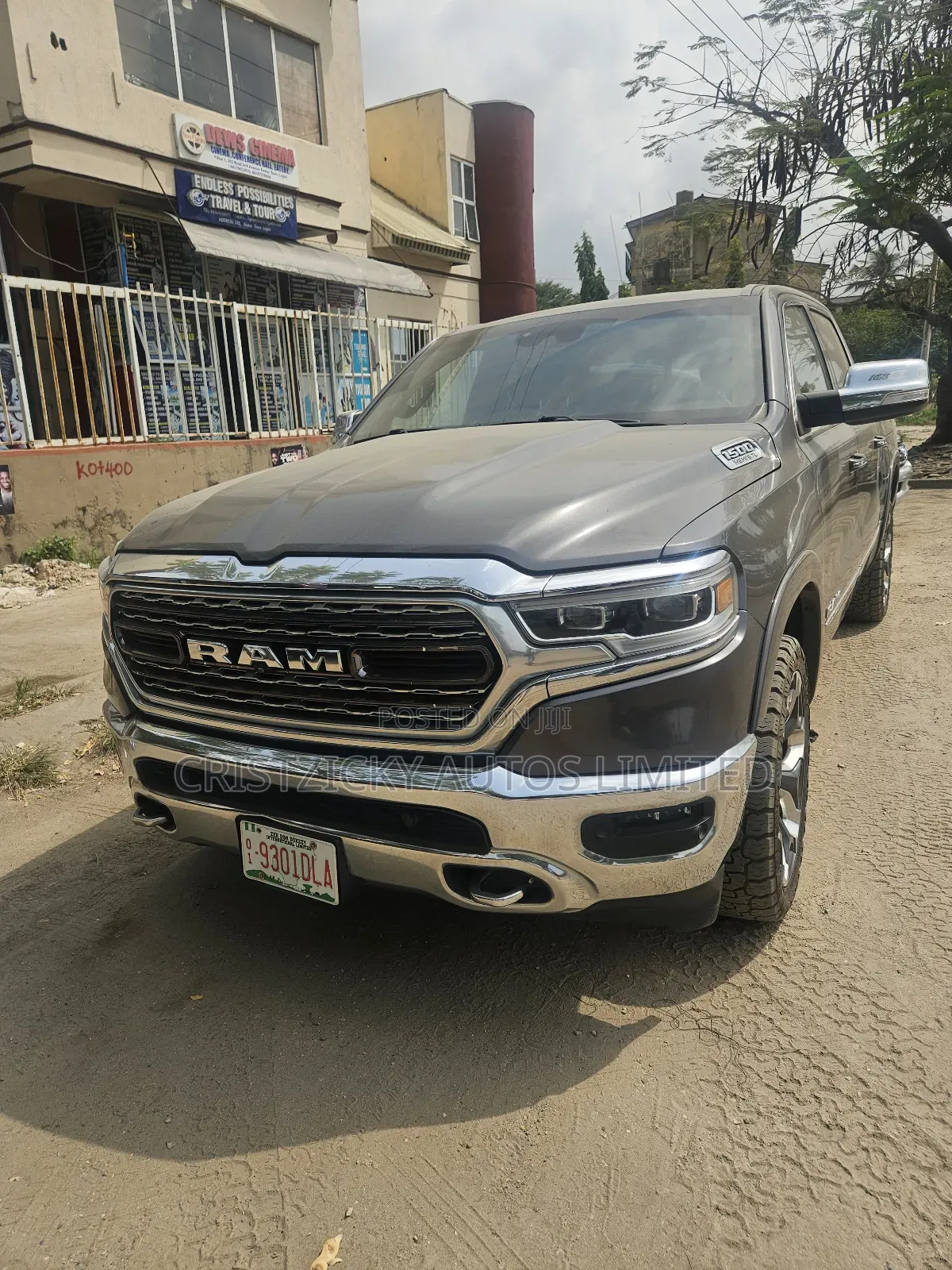 Dodge RAM 2019 Brown