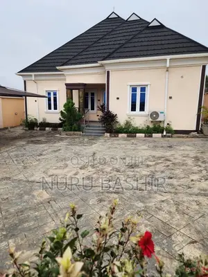 Furnished 4bdrm Bungalow in Kings And Queens, Akala Express for sale