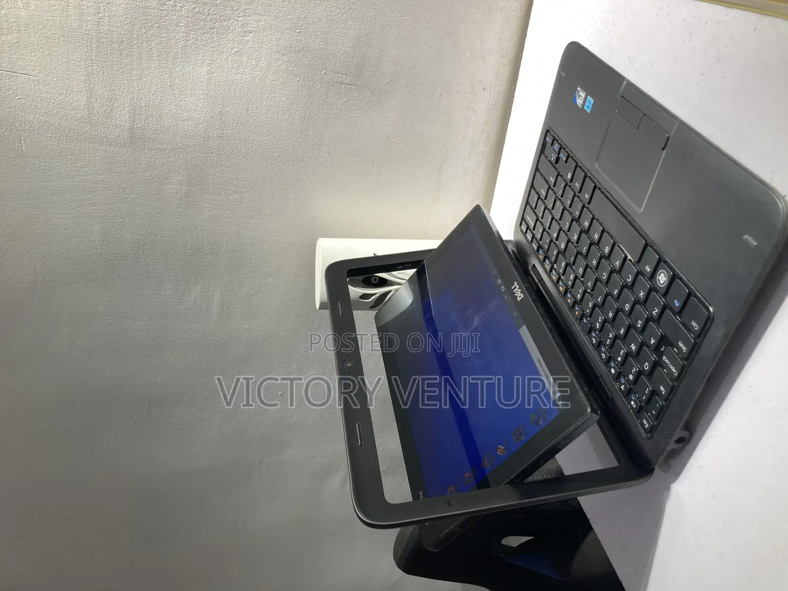 Laptop Dell 2GB Intel Atom SSD 128GB
