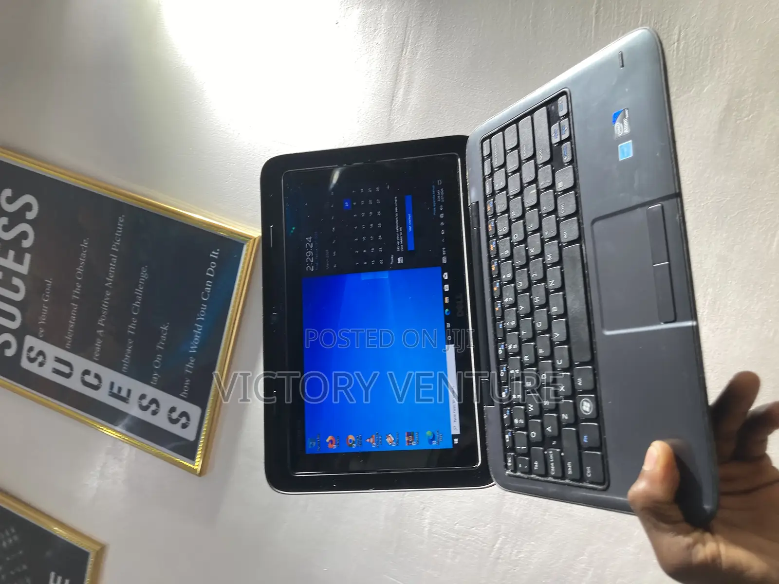 Laptop Dell 2GB Intel Atom SSD 128GB