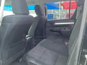 Toyota Hilux Revo Double Cab Deisel 2.4 AWD 2018 Black