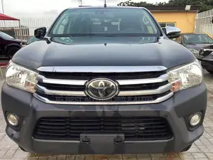 Toyota Hilux Revo Double Cab Deisel 2.4 AWD 2018 Black
