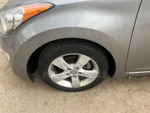 Hyundai Elantra 2011 Gray