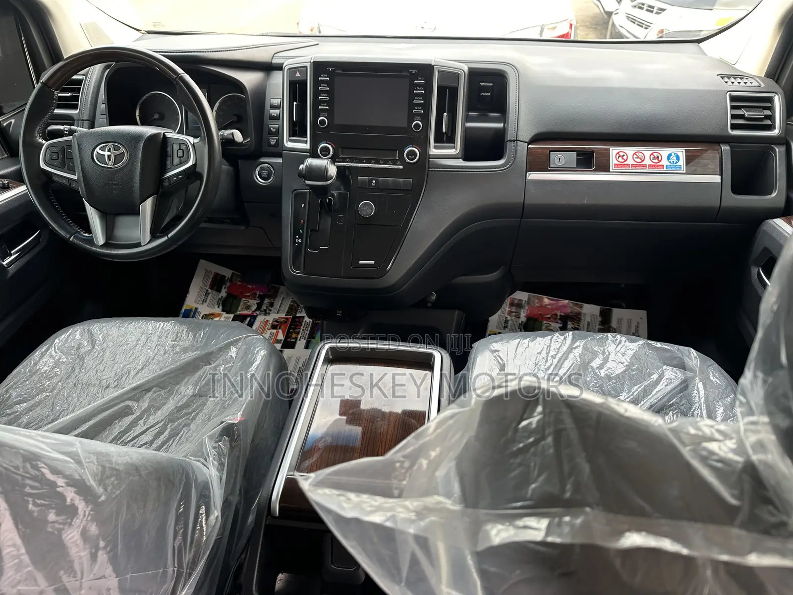Toyota Granvia 2023 Black