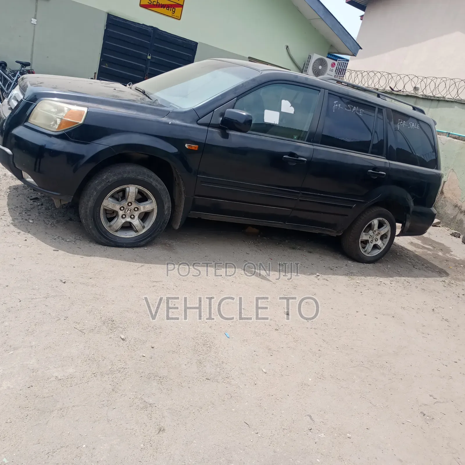 Honda Pilot 2005 Black