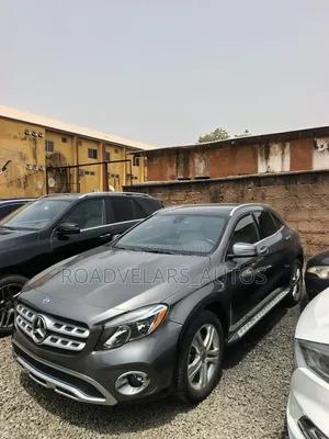 Mercedes-Benz GLA 250 2018 Gray