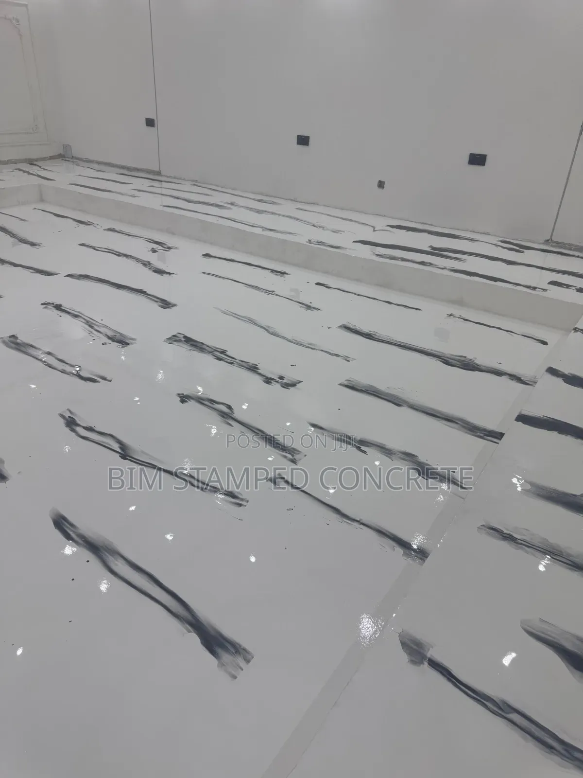 Expert in All Epoxy Installation, Reflective Epoxy Industrial Flooring