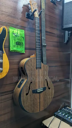 High Quality Yamaha Guitar