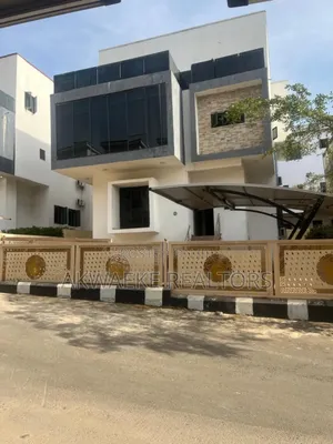 5bdrm Duplex in Guzape for sale
