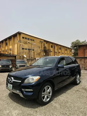 Mercedes-Benz M Class ML350 4MATIC 4dr SUV AWD (3.5L 6cyl 7A) 2015 Blue