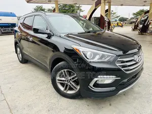Hyundai Santa Fe 2017 Black