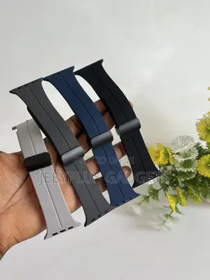 Magnetic Silicone Strap for Apple Watch