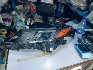 Headlight/Headlamp For Camry 2018 Le (Brand New)